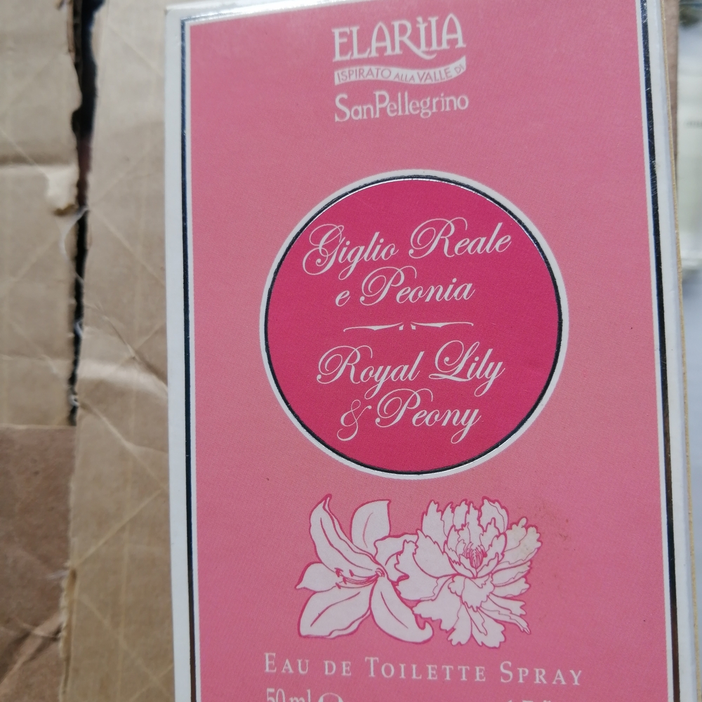 Elaria Royal Lily & Peony Eau de Toilette Spray~vintage New